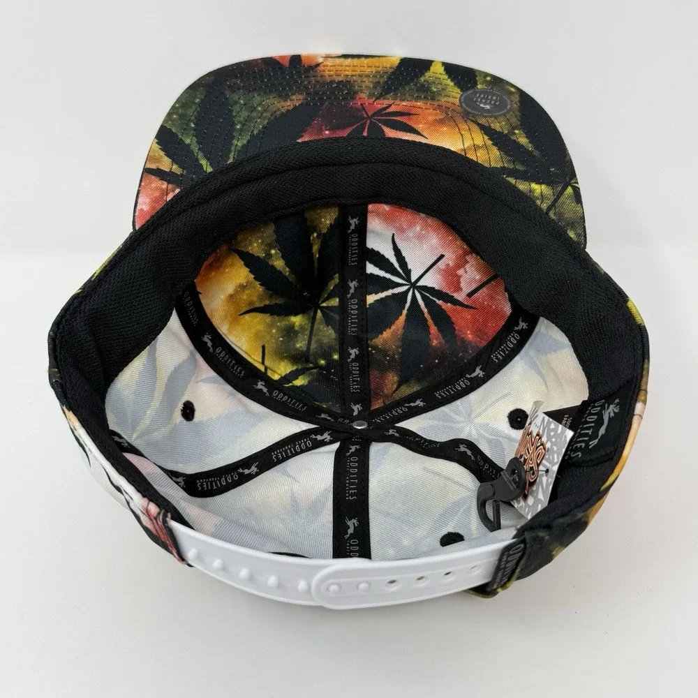 NWT‎ Oddities 3000 Rastafarian Weed Leaf Adjustable Snapback Hat Cap Bob Marley